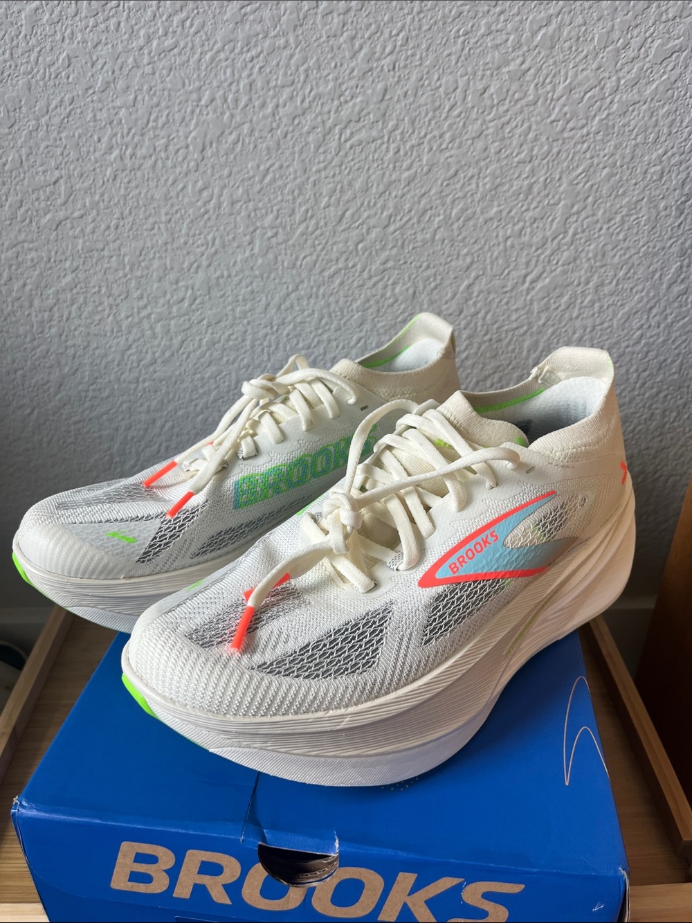 Brooks Women's White/Cream Running Shoes with Neon Green & Coral Accents - Picture 1 of 5